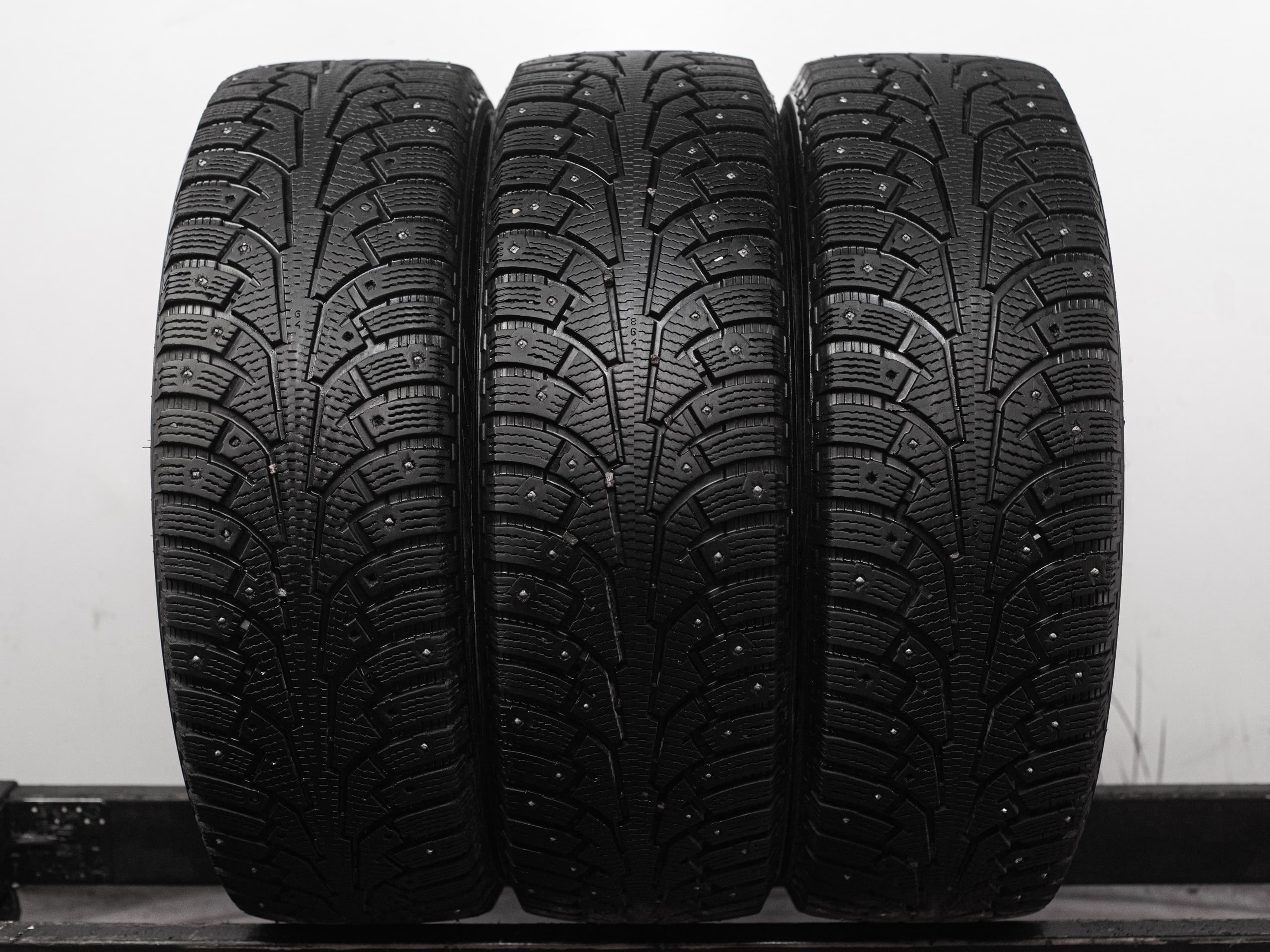 Nokian Tyres Hakkapeliitta Sport Utility 5 235/65 R18 110T XL