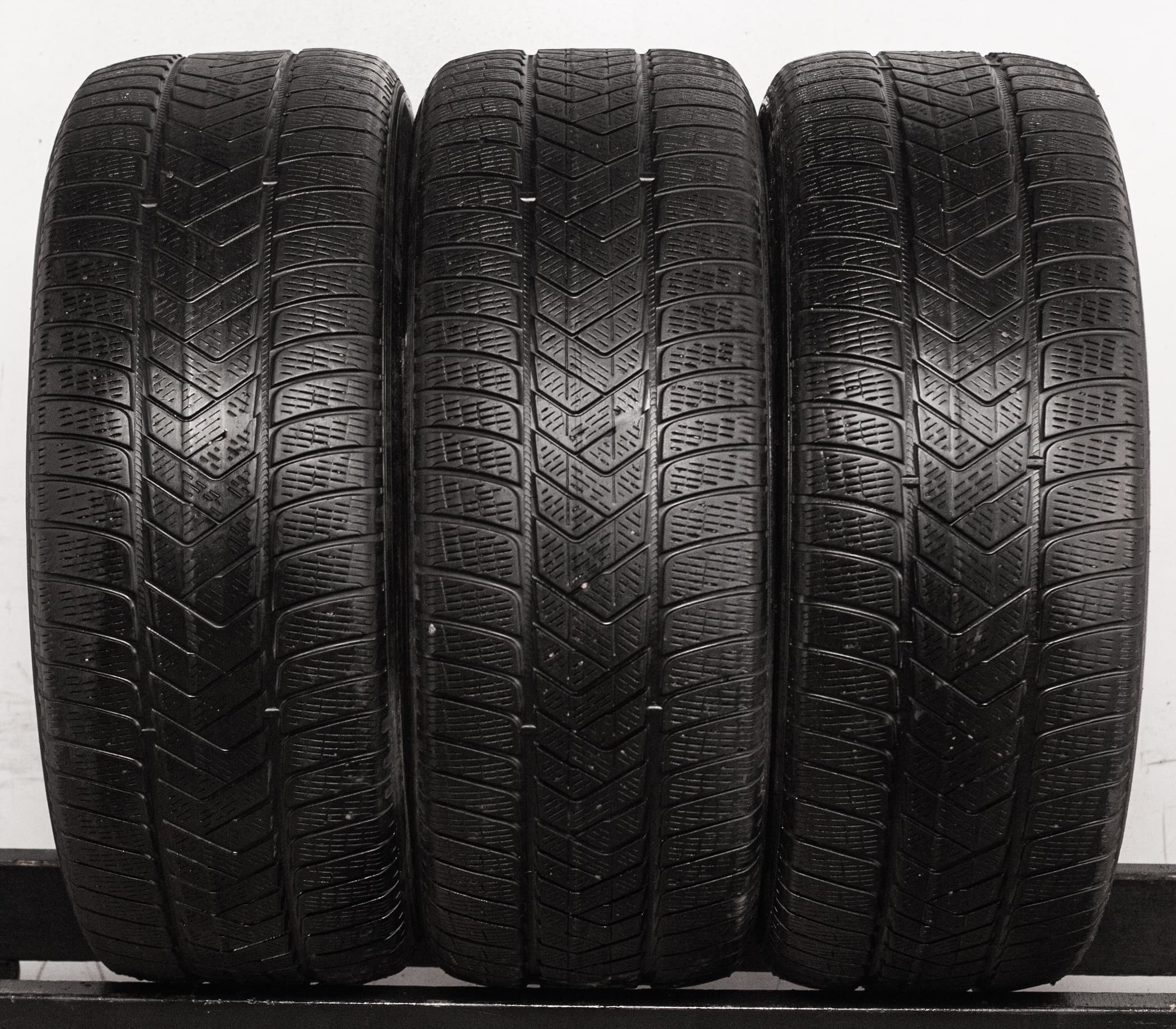 Pirelli Scorpion Winter 255/60 R18 108H