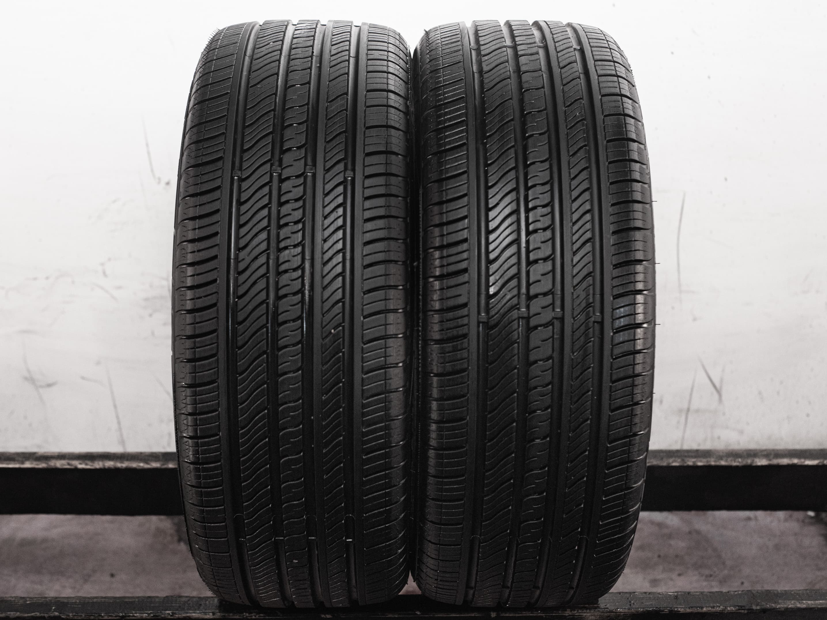 [2 шт.] Barez Longevity SUV S675 245/45 R20 103V