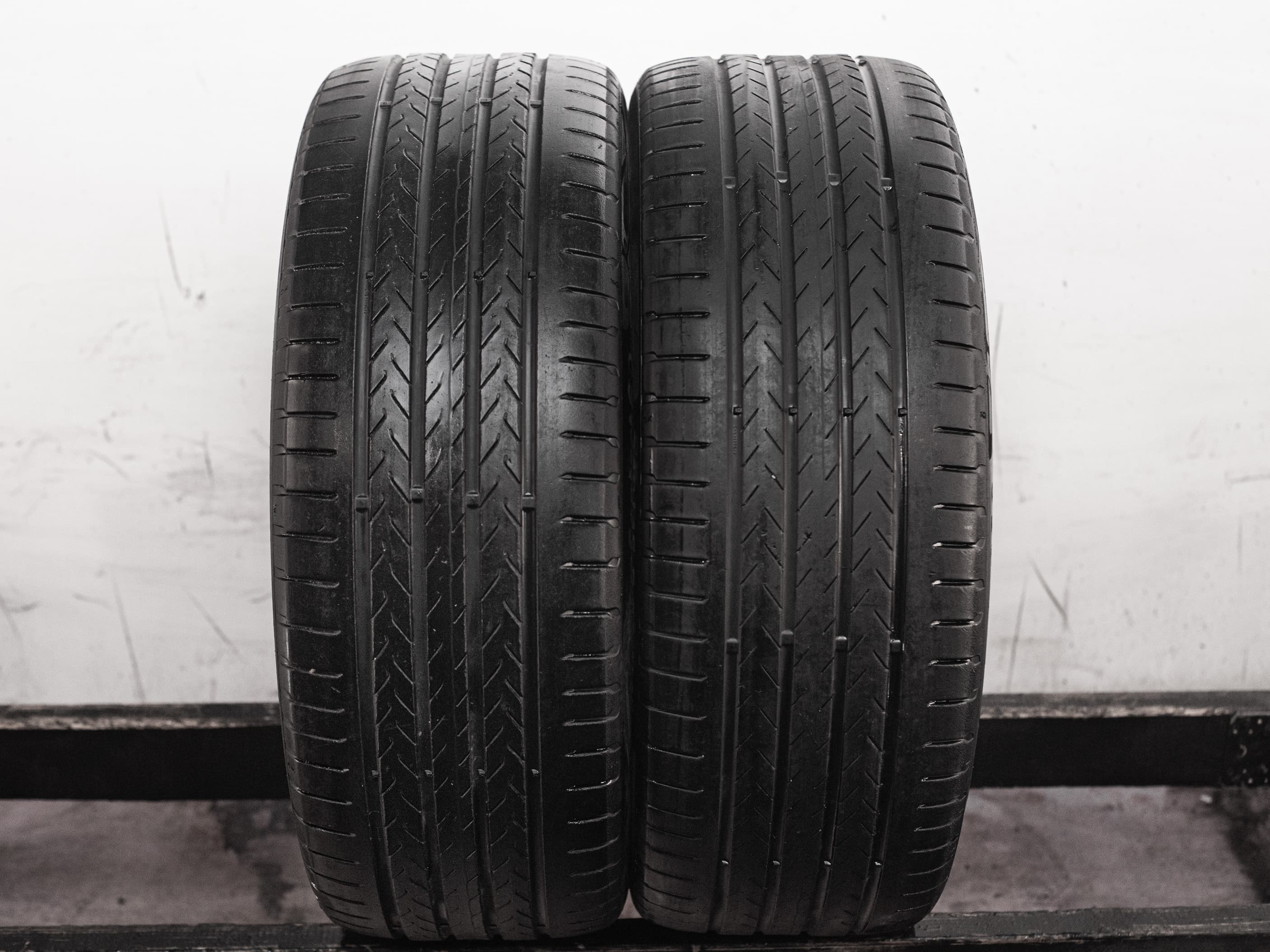 [2 шт.] Continental EcoContact 6Q 245/45 R20 103V