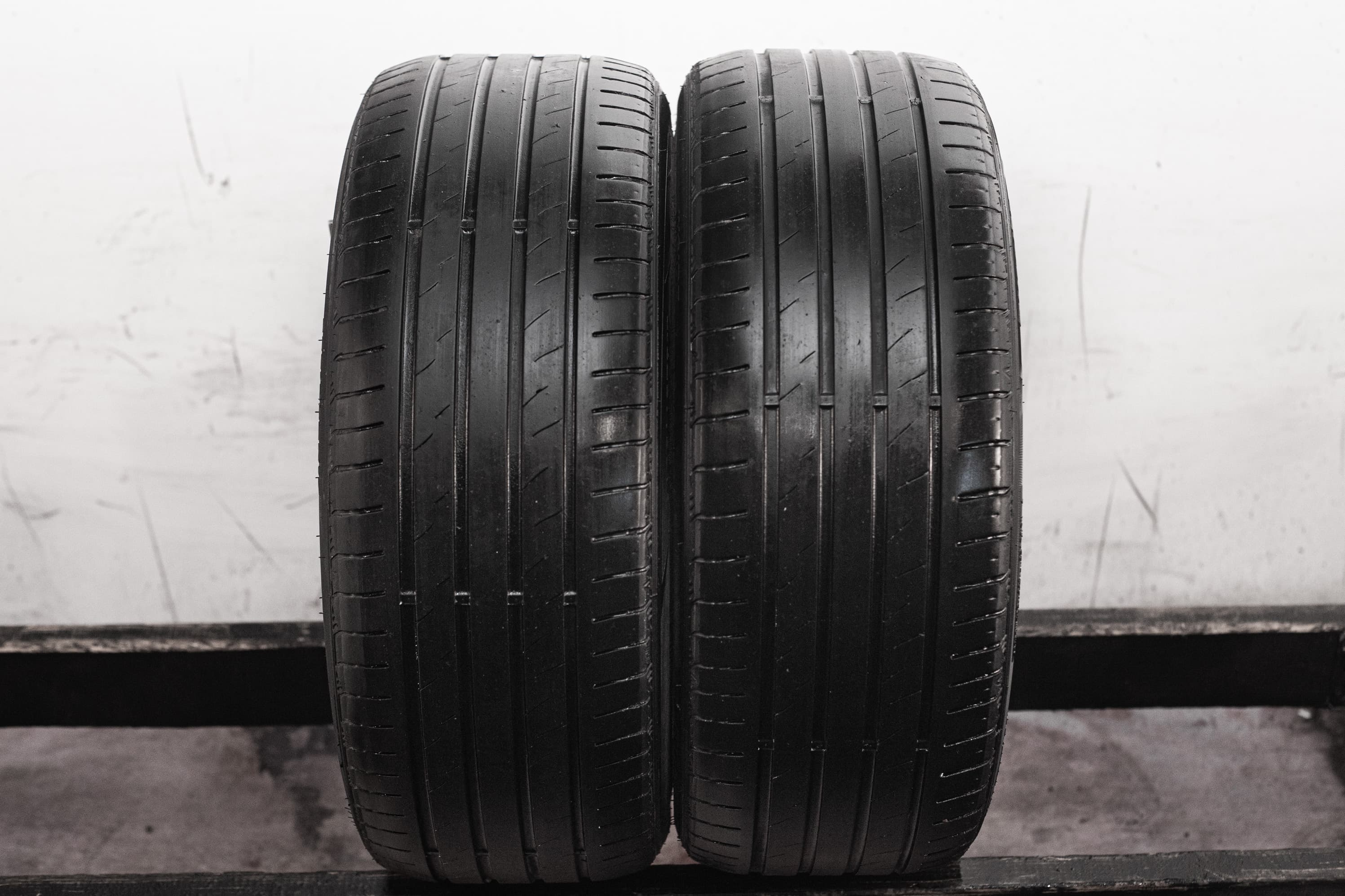 [2 шт.] Roadstone Eurovis Sport 04 225/45 R17 91Y
