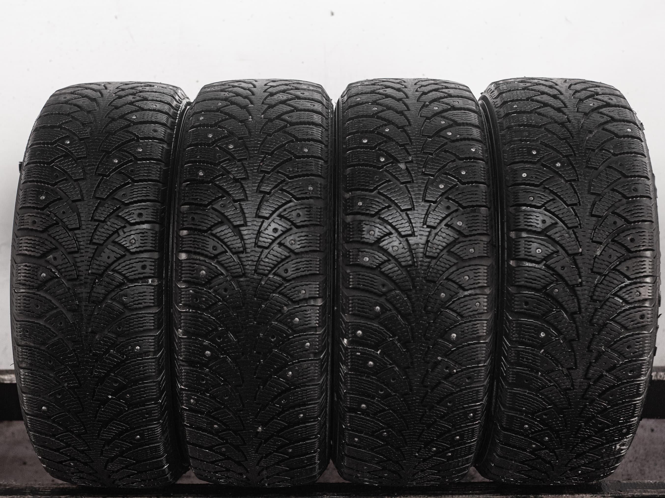 Nordman 4 205/55 R16 94T