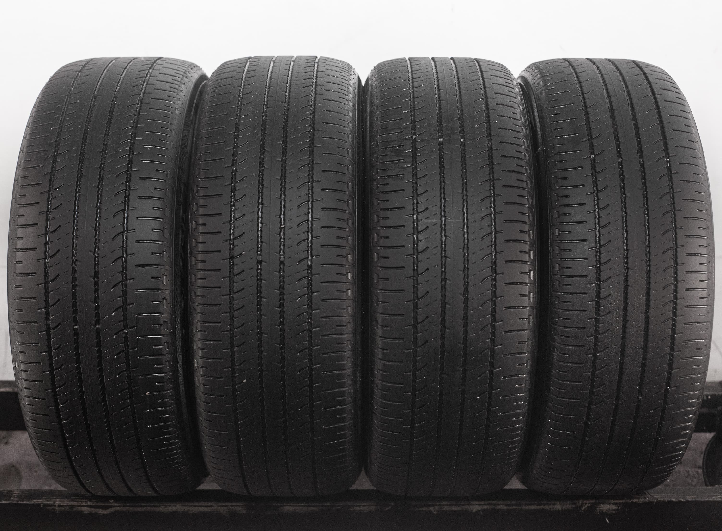 Yokohama Geolandar G055E 225/55 R18 98H