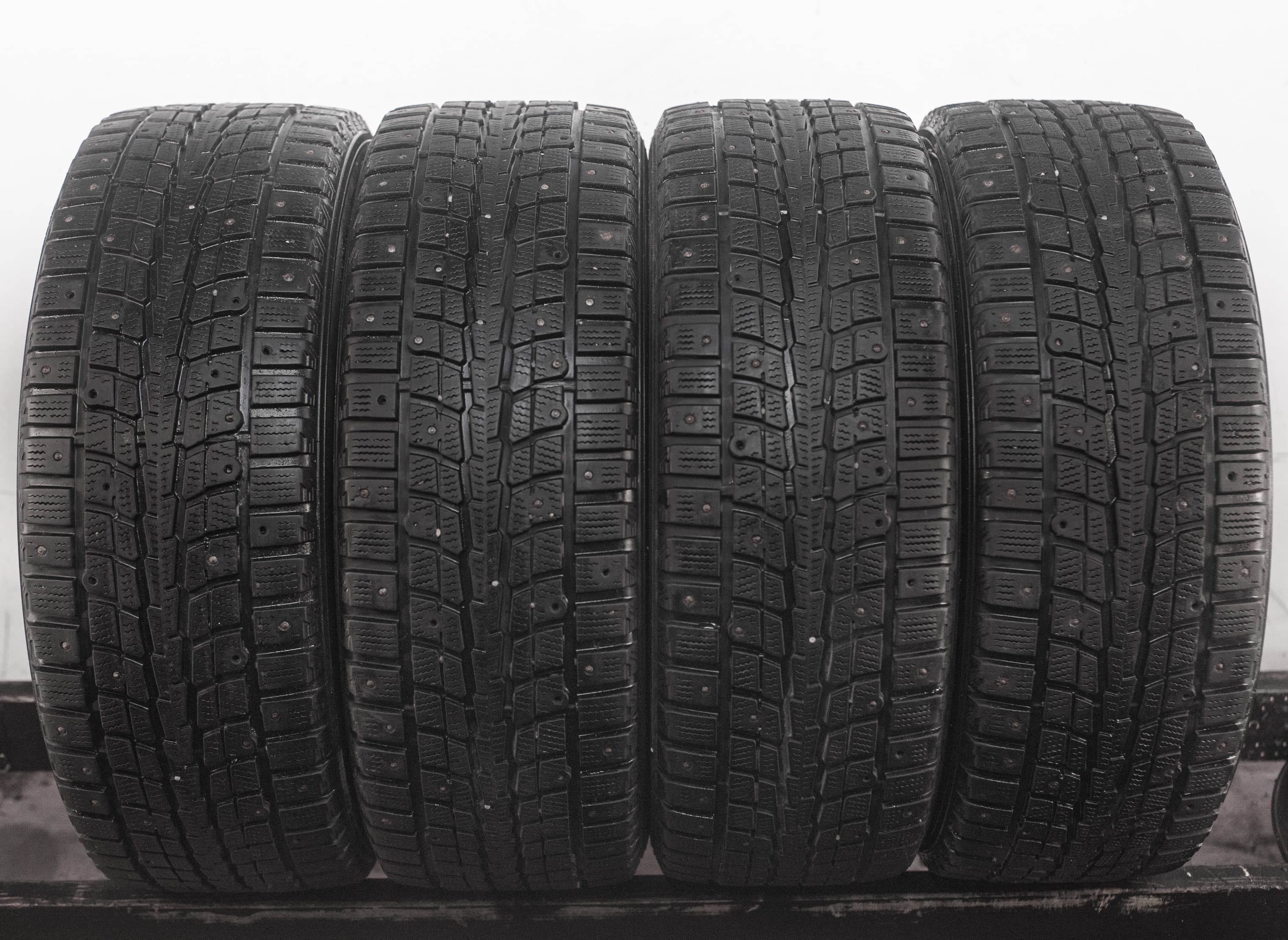 Dunlop SP Winter Ice 01 225/55 R18 98T