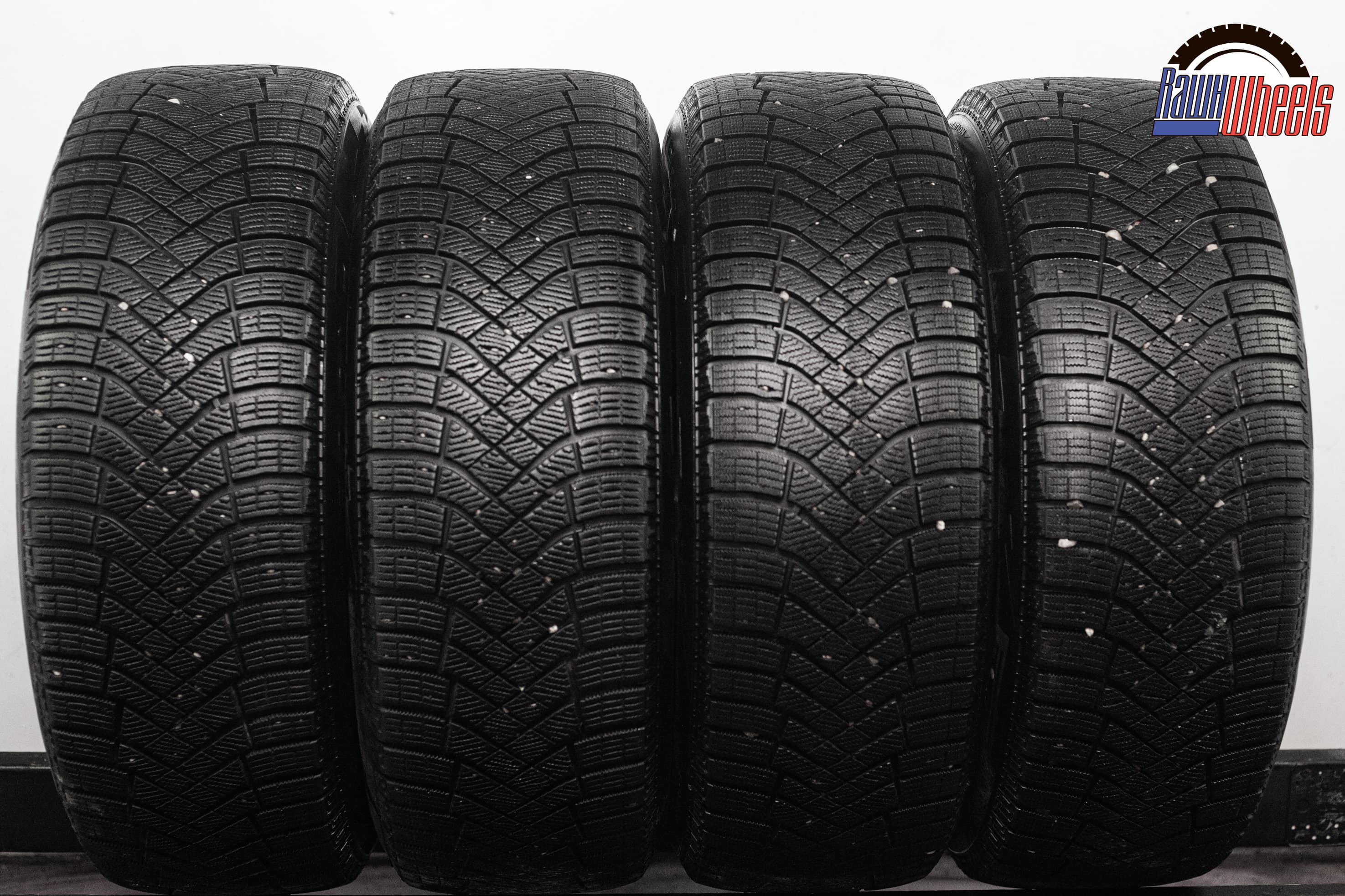 Pirelli Winter Ice Zero Friction 235/55 R18 104T XL
