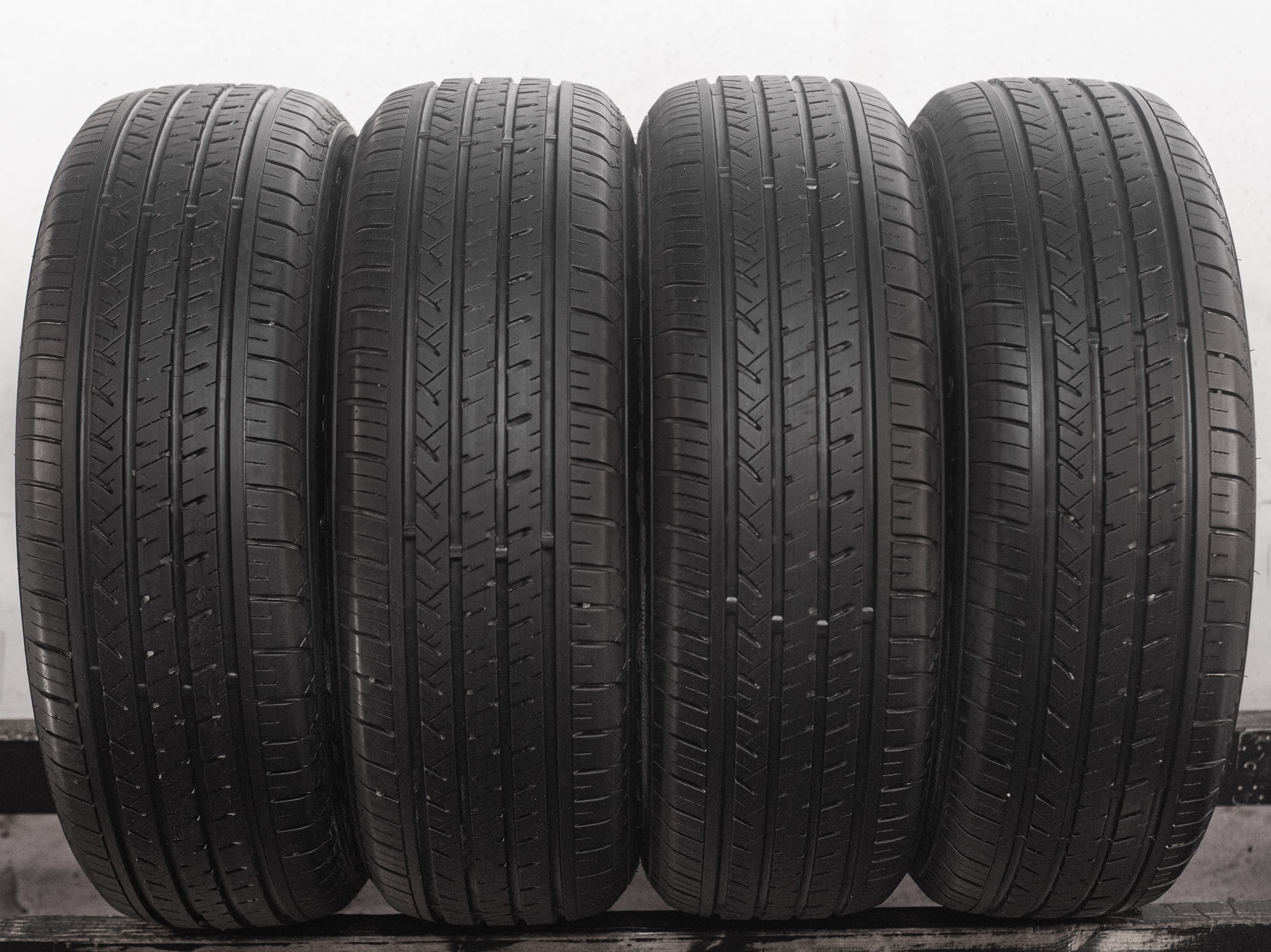 Atlas Batman A50 225/60 R18 100H