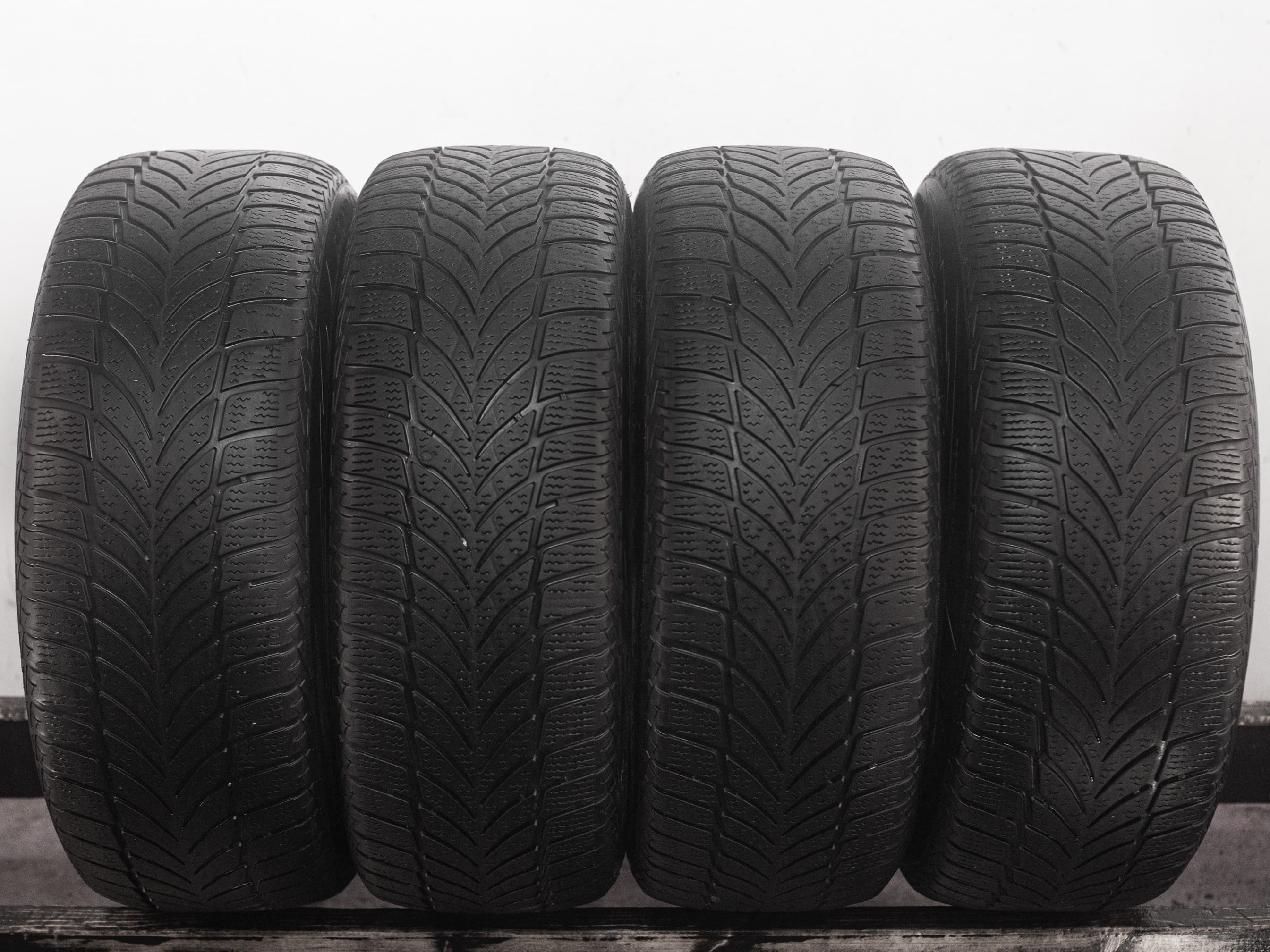 Goodyear UltraGrip Ice 2 205/55 R16 94T