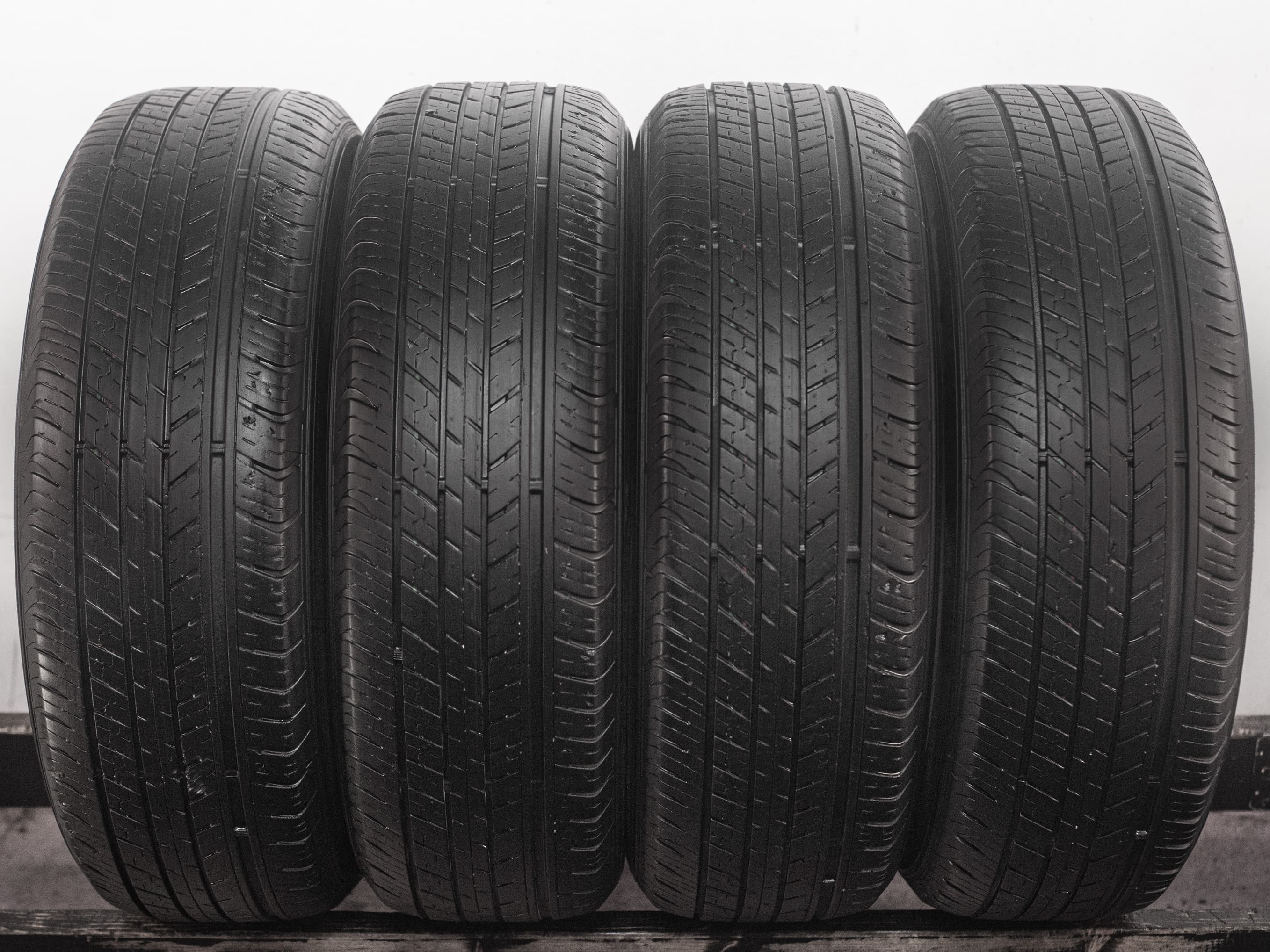 Dunlop Grandtrek ST30 225/60 R18 100H