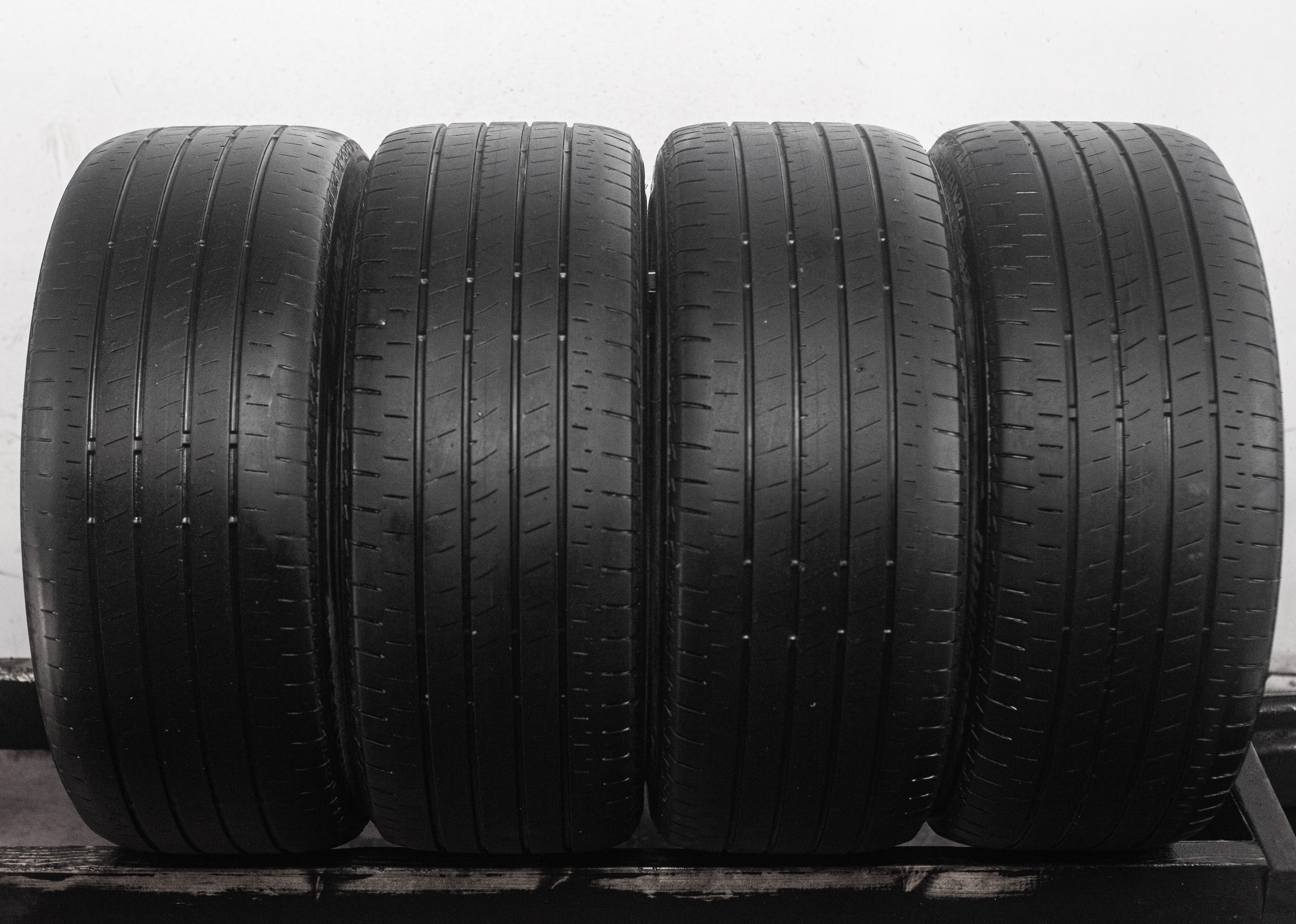 Bridgestone Turanza T005A 235/45 R18 94W