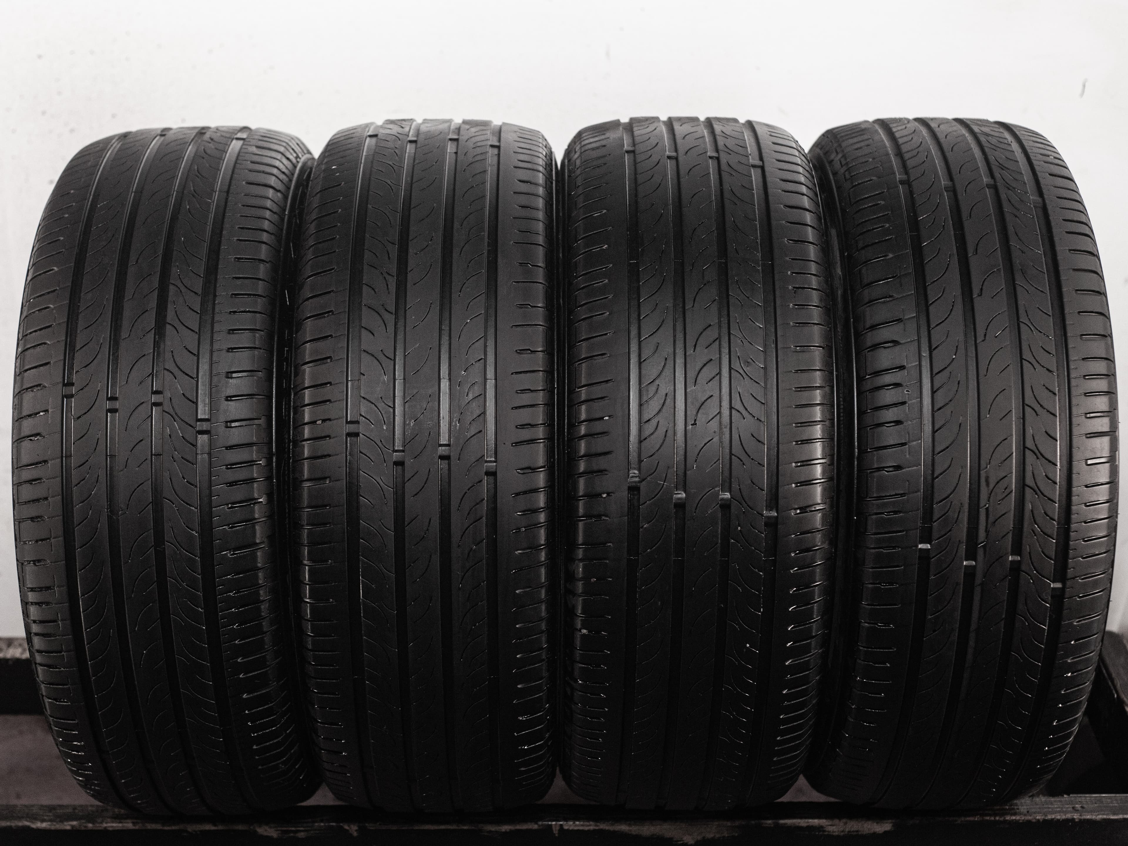 Atlas Batman A51 235/55 R18 100V