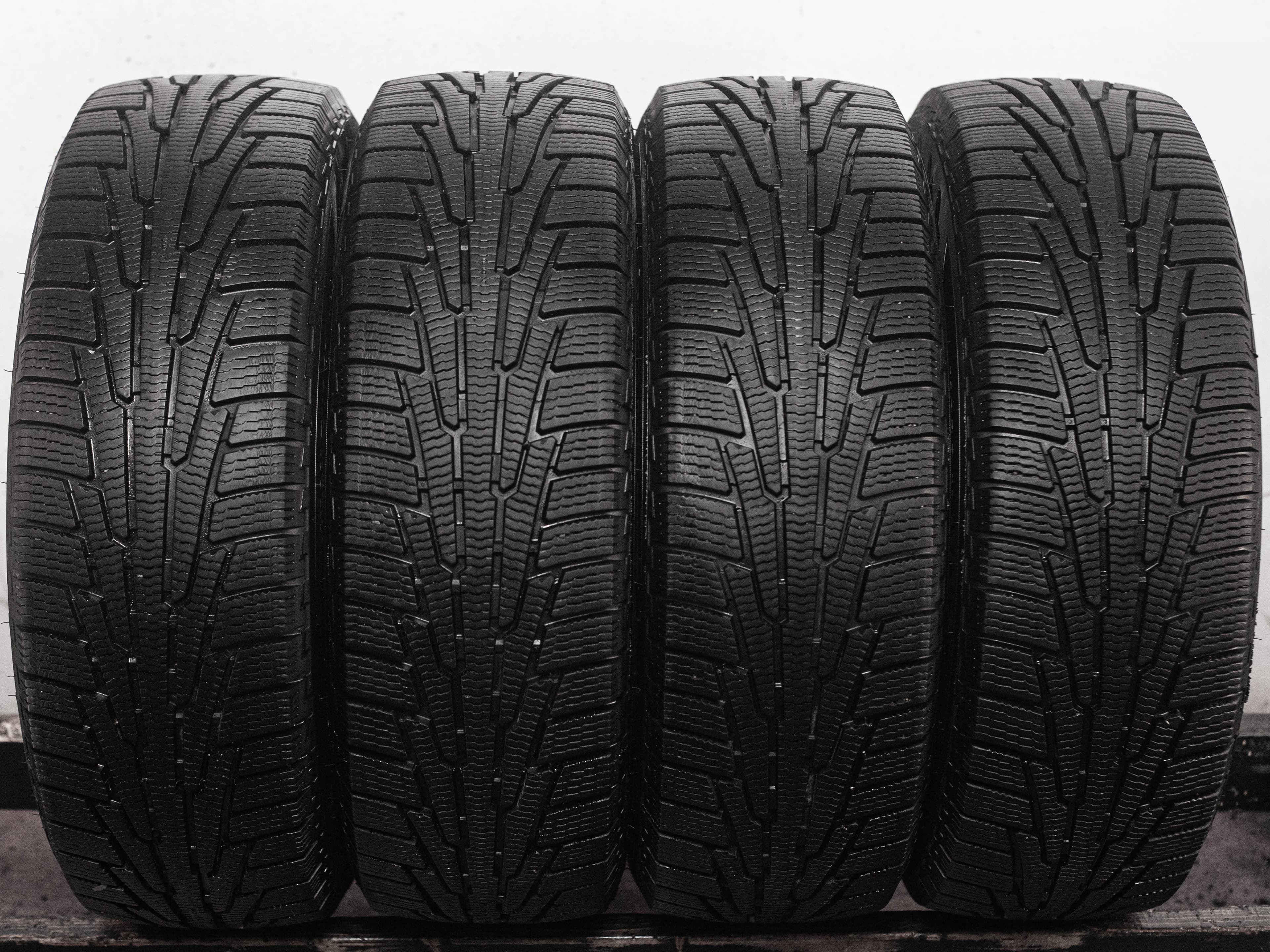 Ikon Tyres Nordman RS2 SUV 225/60 R18 104R XL