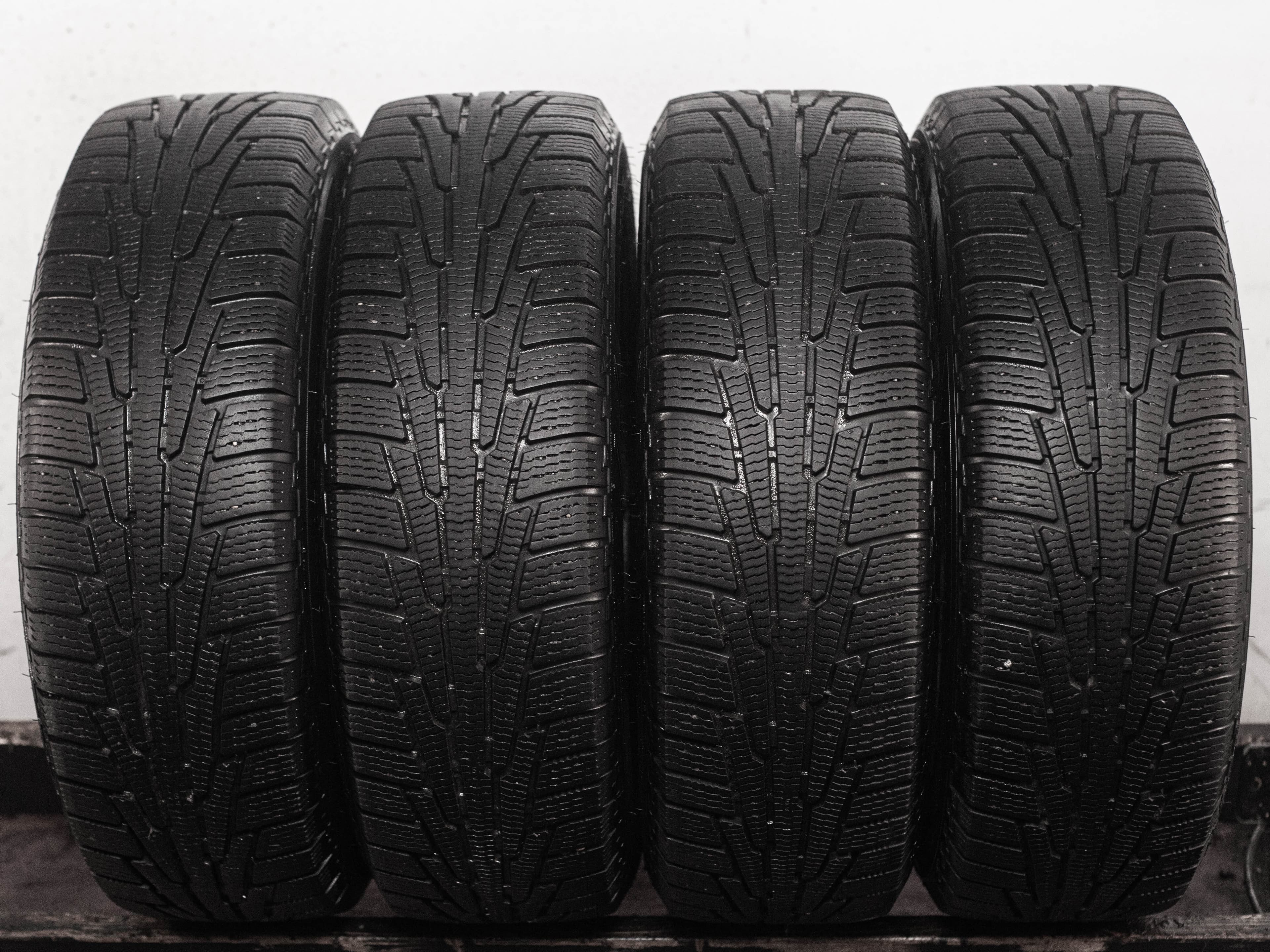 Nokian Nordman RS2 SUV 225/65 R17 106R XL