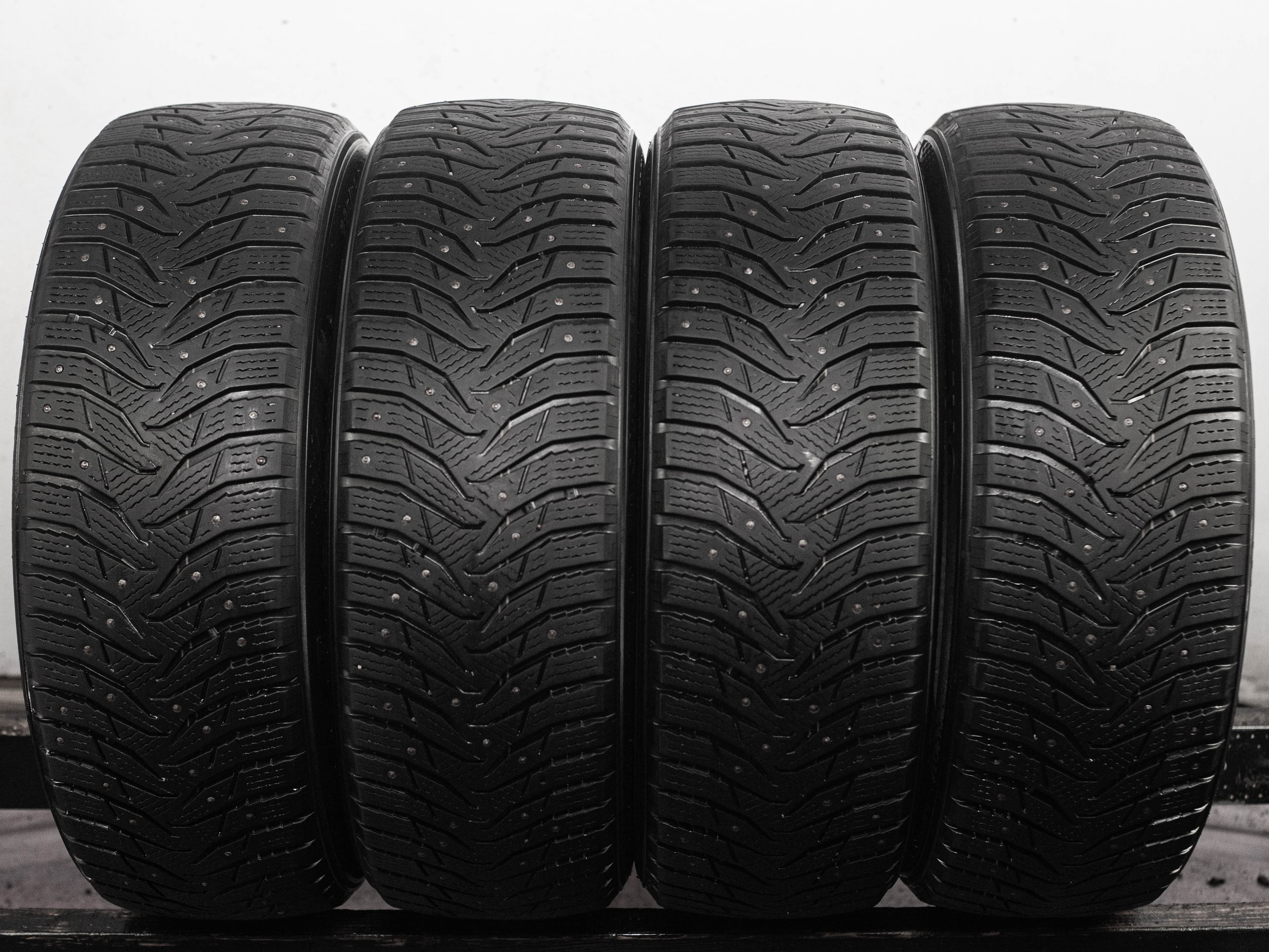 Kumho Wintercraft SUV Ice WS31 225/60 R18 104T XL