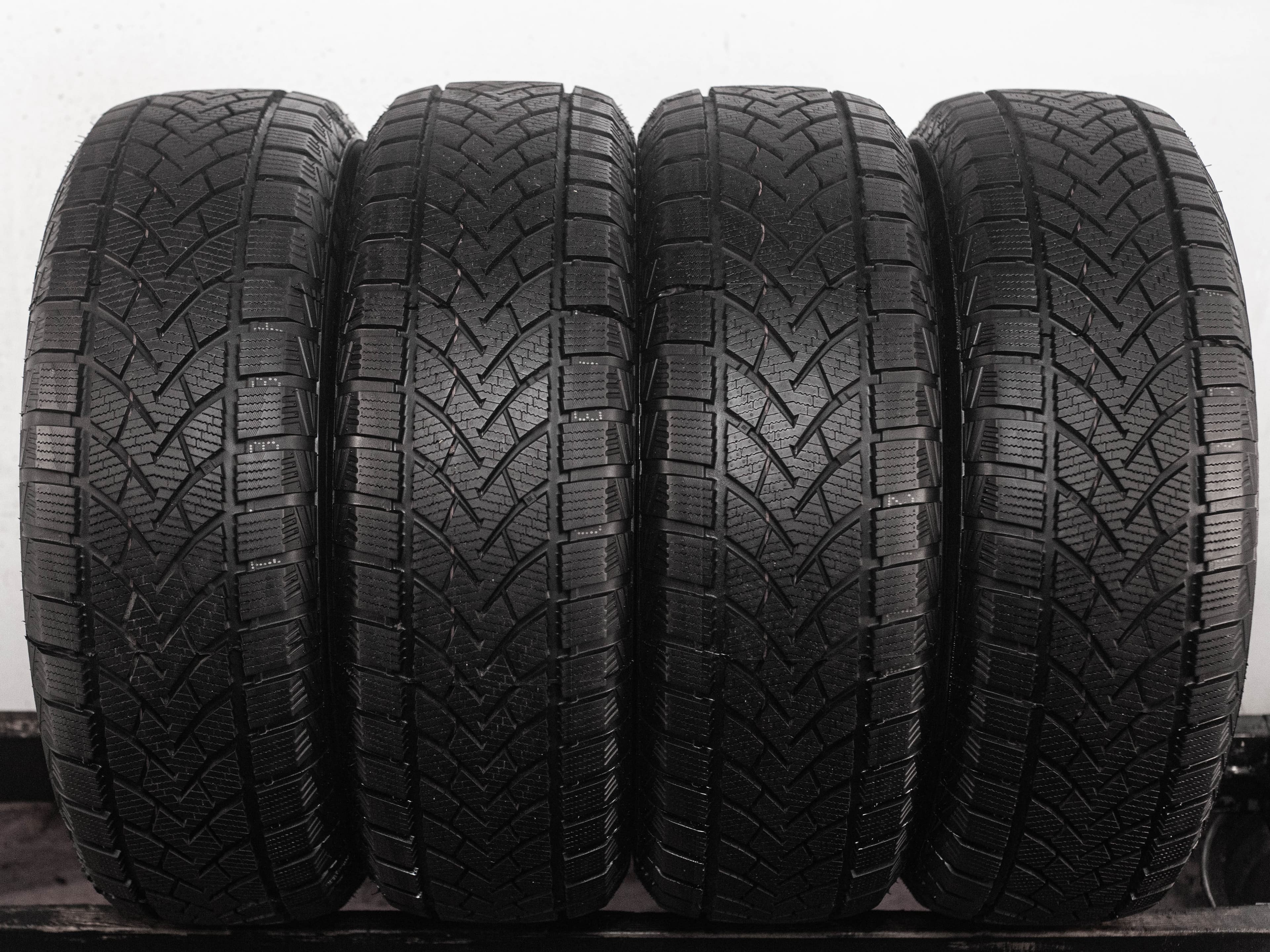 Windforce Snowblazer 235/65 R17 108T XL