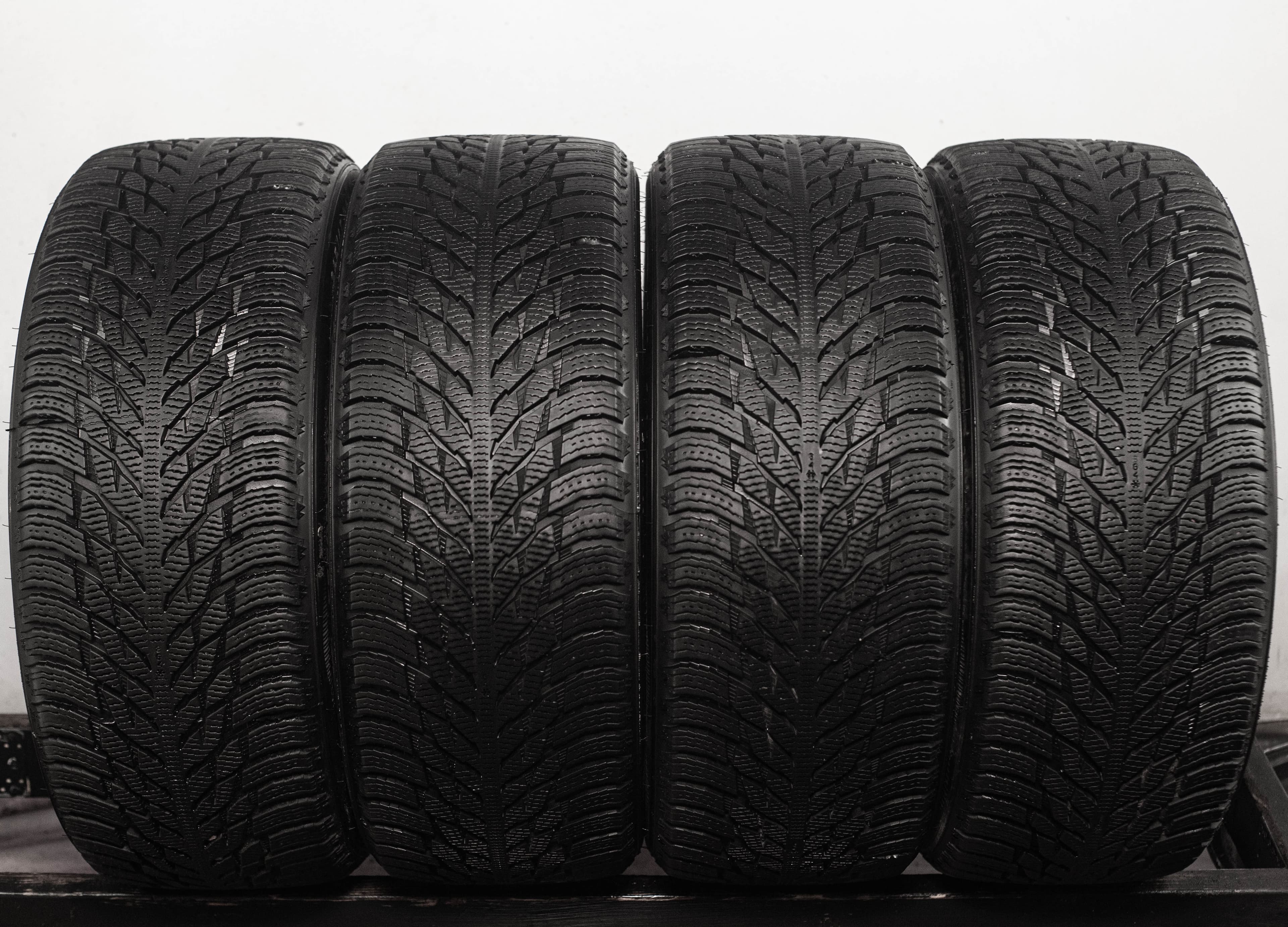Ikon Autograph Snow 3 SUV 265/45 R21 108T XL