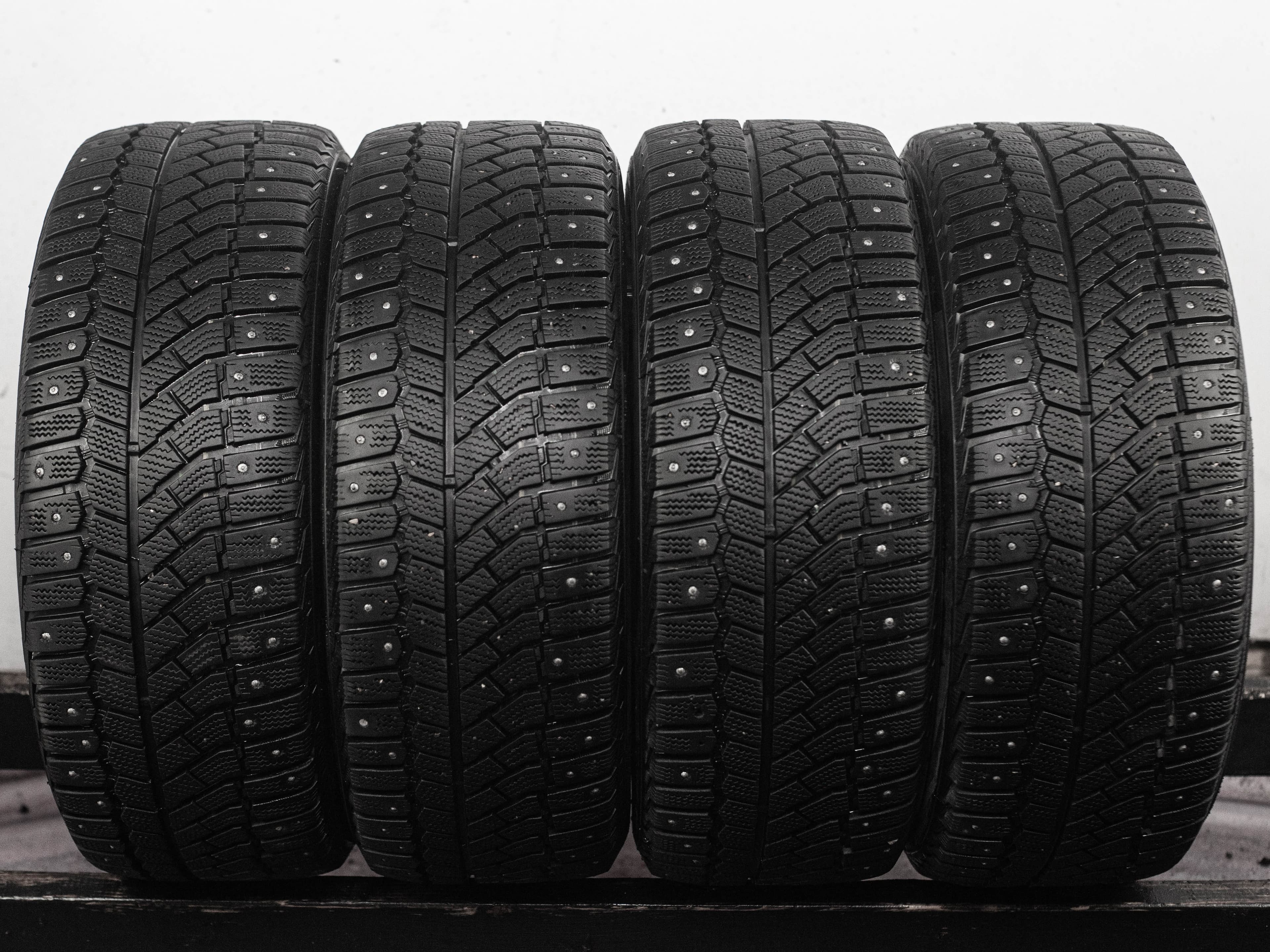Viatti Brina Nordico V-522 225/50 R17 94T