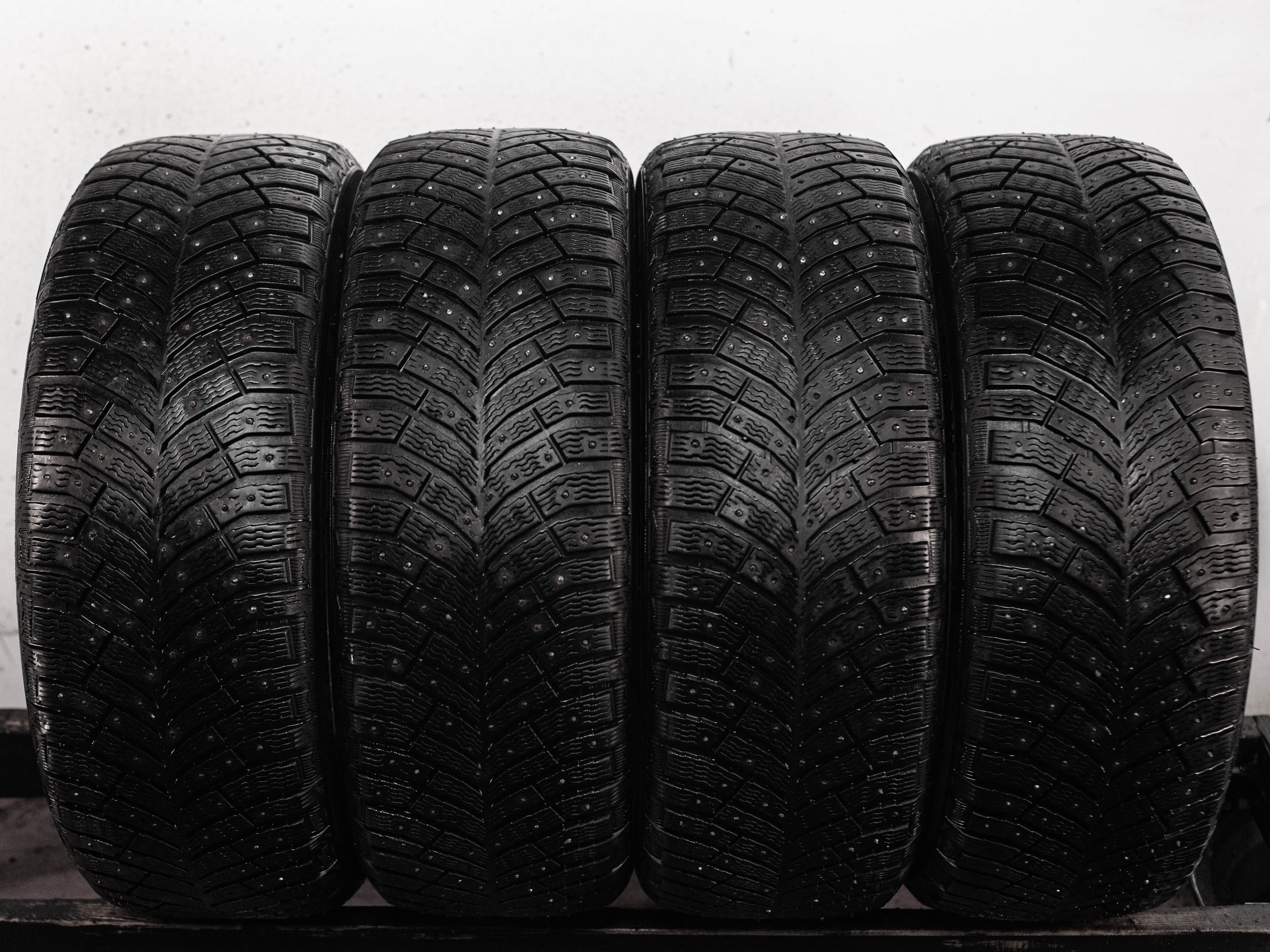 Michelin X-Ice North 4 225/55 R18 102T XL