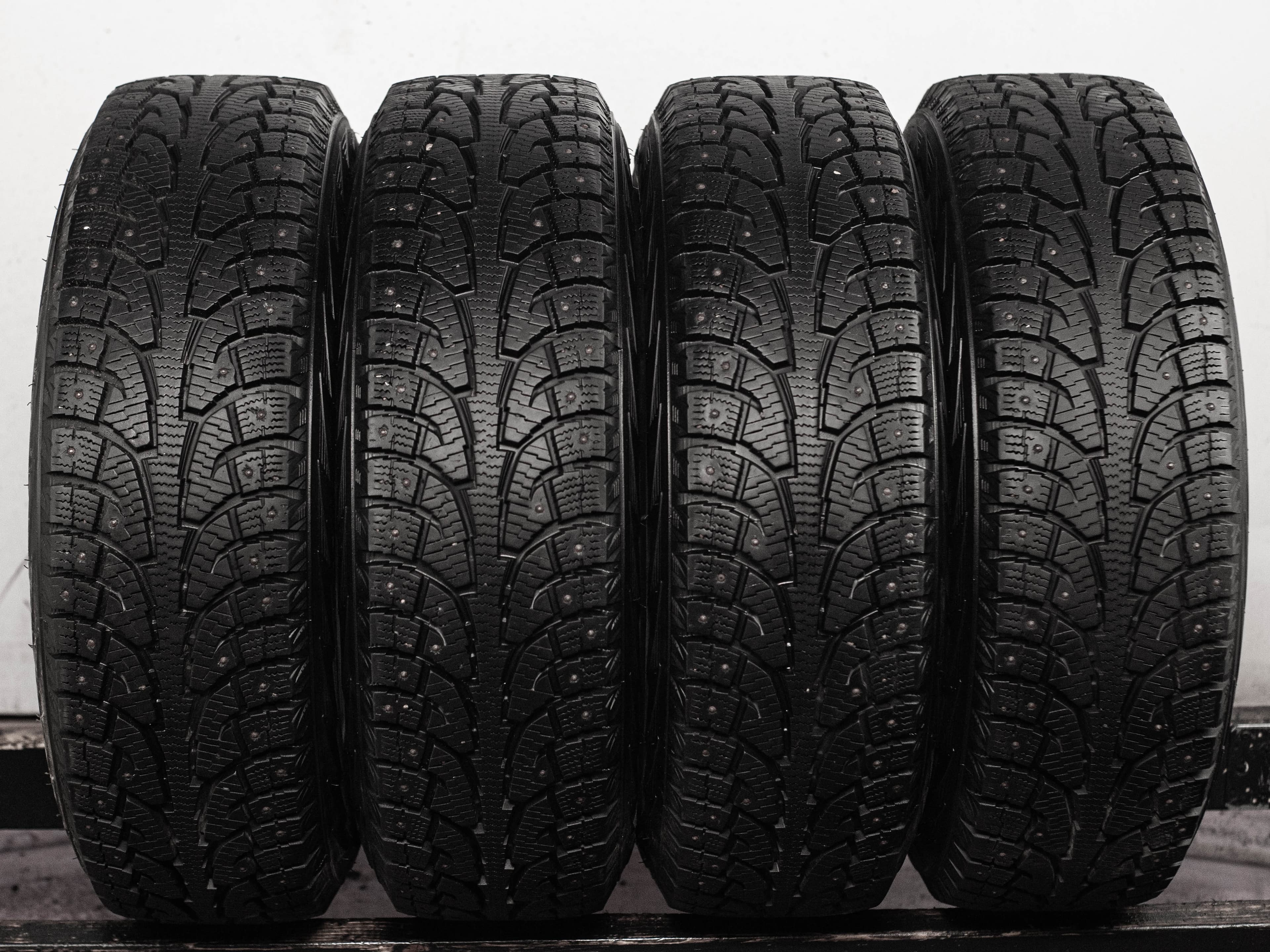 Hankook I'Pike RW11 215/70 R16 100T