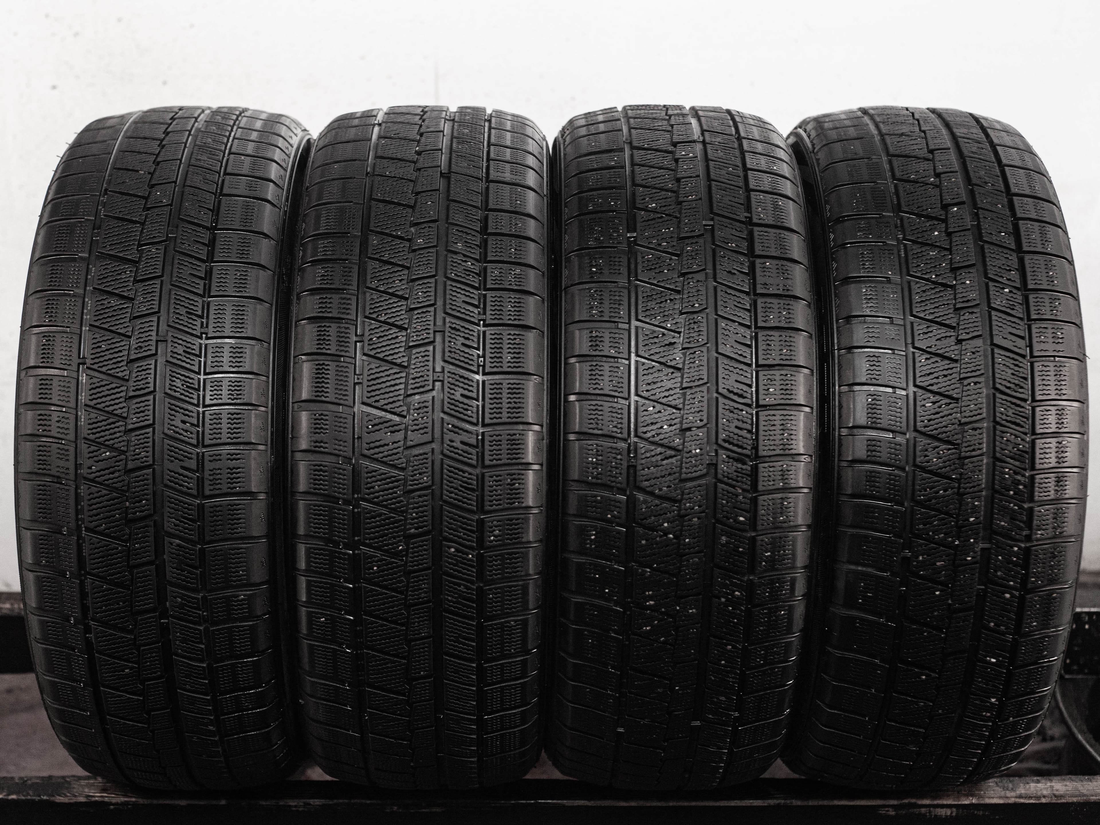 Boto BS68 215/55 R17 94T
