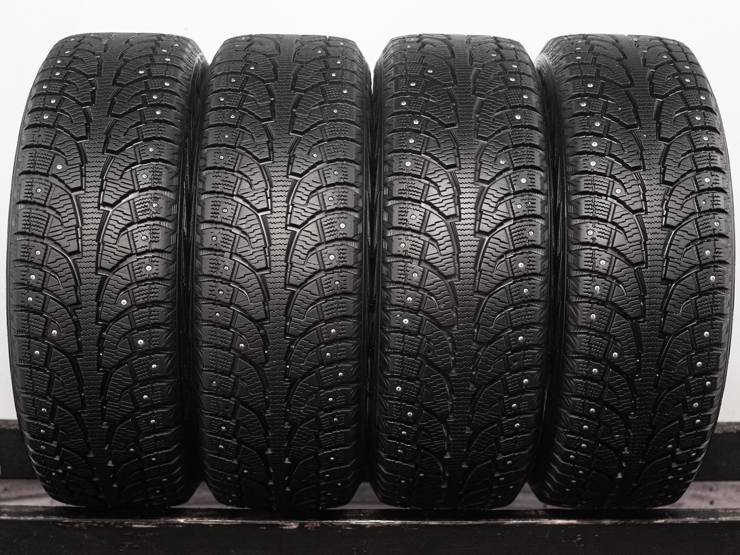Hankook Winter i*Pike RW11 225/60 R17 99T