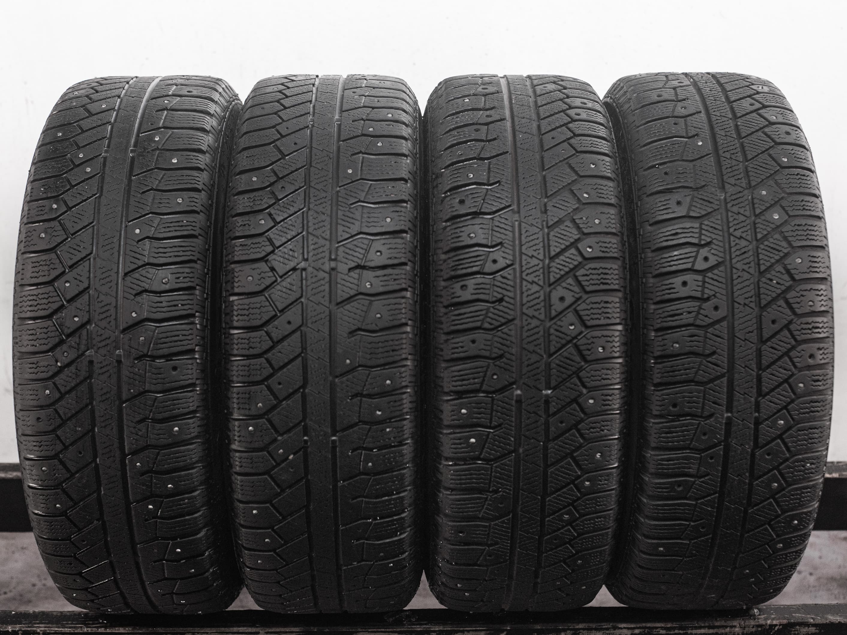 Continental ContiWinterViking 2 195/65 R15 91T