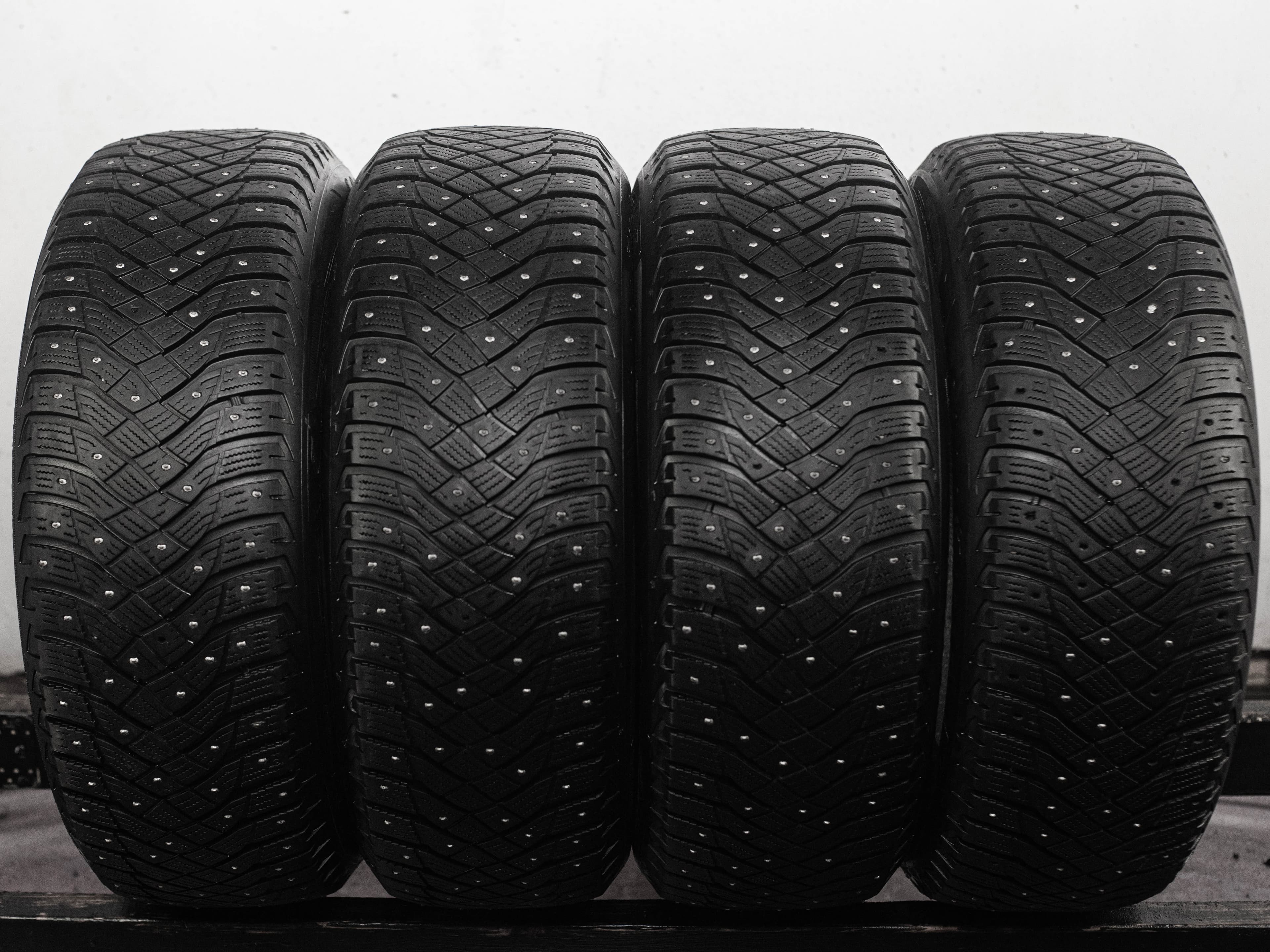 Goodyear Ultragrip Arctic 2 SUV 225/60 R17 103T