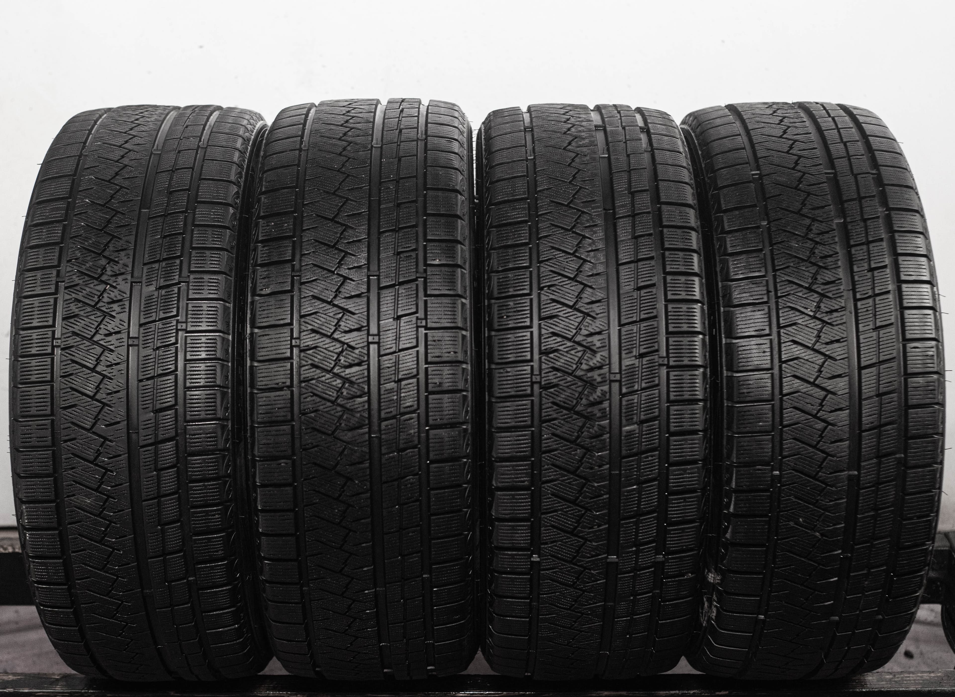 Triangle Snowlink PL02 245/45 R20 103V XL