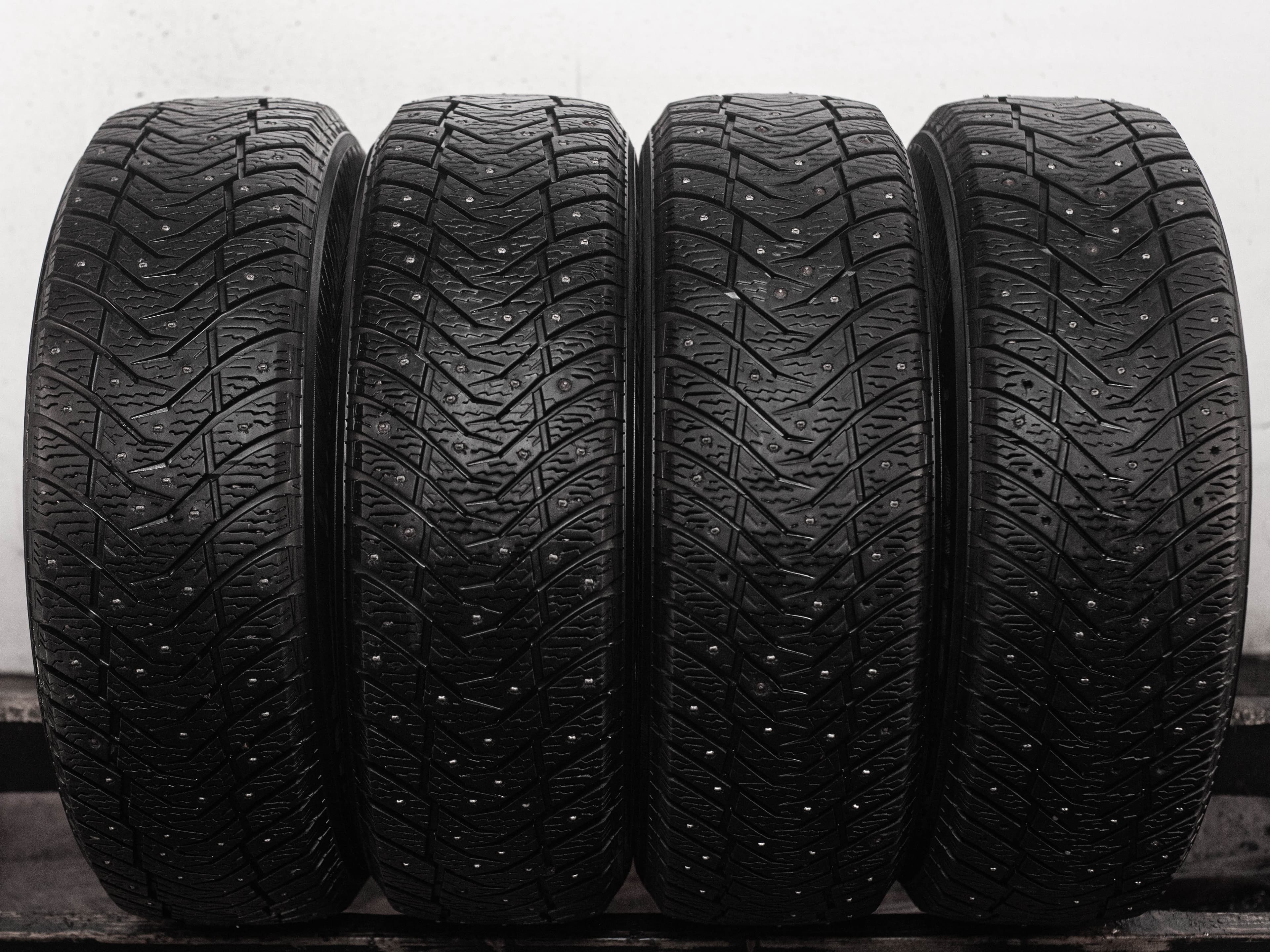 Yokohama Ice Guard IG65 215/65 R16 102T XL